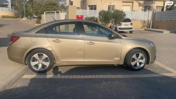 שברולט קרוז LT סדאן אוט' 1.8 (140 כ''ס) בנזין 2010 למכירה בבאר שבע