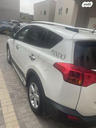 טויוטה RAV4 ארוך 4X4 Premium אוט' 2.0 (151 כ''ס) בנזין 2014 למכירה בעתלית