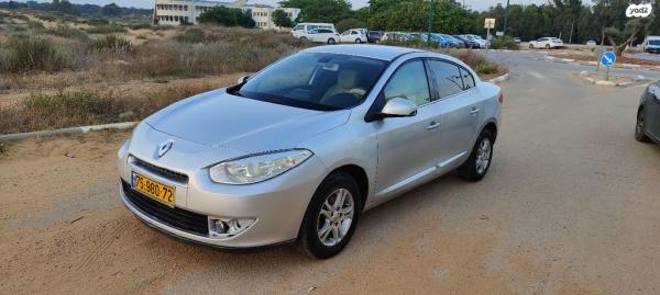 רנו פלואנס EX אוט' 1.6 (110 כ''ס) בנזין 2010 למכירה בחדרה