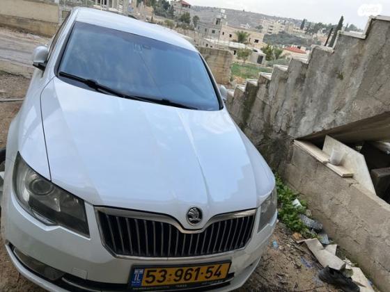 סקודה סופרב (עד 2019) Ambition אוט' 1.8 (160 כ''ס) בנזין 2015 למכירה בגני מודיעין