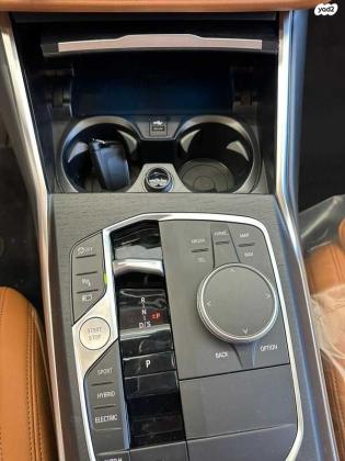 ב.מ.וו סדרה 3 330E M Sport אוט' 2.0 (184 כ''ס) היברידי חשמל / בנזין 2023 למכירה ברעננה