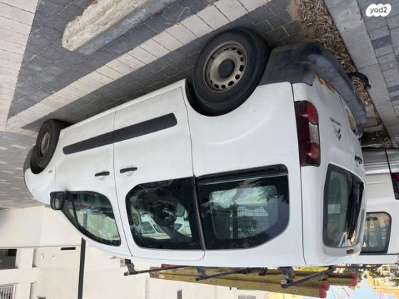 סיטרואן ברלינגו דור 2 (2008-2019) Comfort ידני דיזל 4 דל' 1.6 (75 כ"ס) דיזל 2017 למכירה בתל אביב יפו