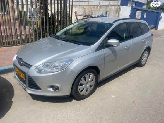 פורד פוקוס Trend סטיישן אוט' 1.6 (125 כ''ס) בנזין 2013 למכירה באשדוד