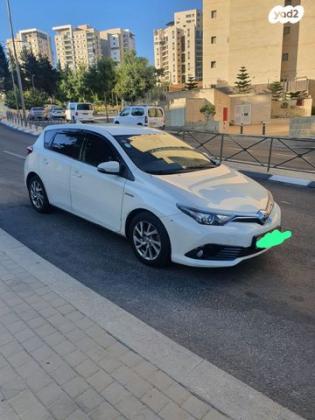 טויוטה אוריס הייבריד TSS הייבריד אוט' 1.8 (99 כ"ס) בנזין 2017 למכירה בירושלים