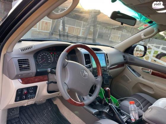טויוטה לנד קרוזר קצר 4X4 Premium אוט' בנזין 4.0 (250 כ''ס) בנזין 2007 למכירה ביבנה