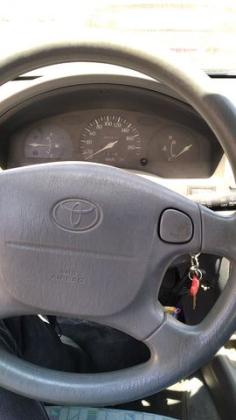 טויוטה סטארלט XLI אוט' 1.3 5 דל' בנזין 1998 למכירה בירושלים