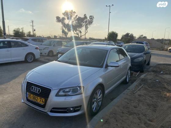 אאודי A3 Sharp אוט' 3 דל' 1.8 (160 כ''ס) בנזין 2011 למכירה ברחובות