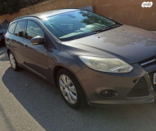 פורד פוקוס Trend סטיישן אוט' 1.6 (125 כ''ס) בנזין 2014 למכירה בבית אריה u002F עופרים