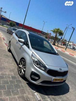 קיה קארנס Premium אוט' 7 מק' 2.0 (165 כ''ס) בנזין 2017 למכירה בנתניה