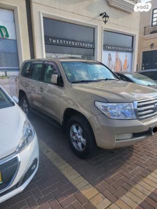 טויוטה לנד קרוזר V8 4X4 Luxury אוט' דיזל 4.5 (286 כ''ס) דיזל 2008 למכירה במכמורת