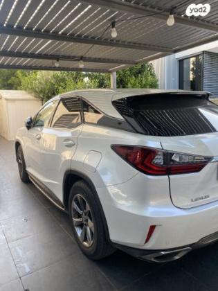 לקסוס RX300 4X4 Luxury אוט' 2.0 (238 כ''ס) בנזין 2019 למכירה ברחובות