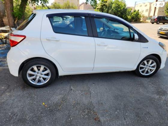 טויוטה יאריס הייבריד Style אוט' 1.5 (73 כ"ס) בנזין 2018 למכירה במבשרת ציון