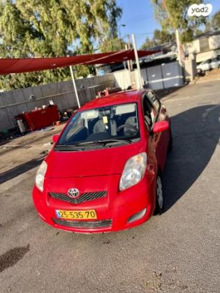 טויוטה יאריס Sol רובוטית 1.3 (100 כ"ס) בנזין 2009 למכירה בנתניה