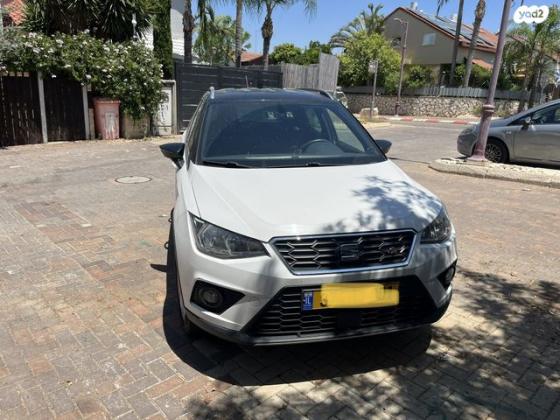 סיאט ארונה FR אוט' 1.0 (115 כ"ס) בנזין 2018 למכירה בבת חפר
