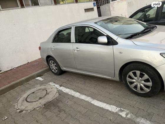 טויוטה קורולה Sun רובוטית 1.6 (124 כ"ס) בנזין 2009 למכירה בתל אביב יפו