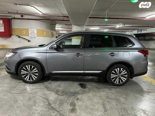 מיצובישי אאוטלנדר Instyle אוט' 7 מק' 2.0 (150 כ"ס) בנזין 2020 למכירה בנתניה
