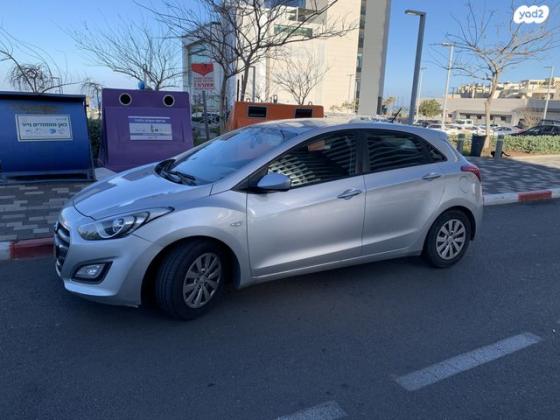 יונדאי i30 Inspire ידני 1.4 (100 כ''ס) [2015-2017] בנזין 2016 למכירה בנתניה