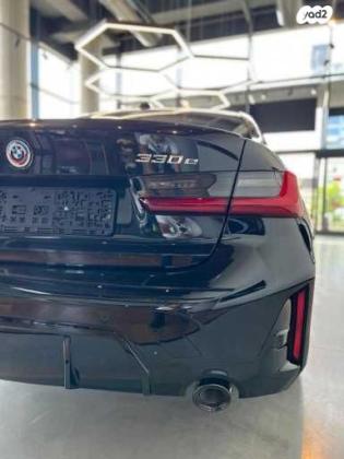 ב.מ.וו סדרה 3 330E M-Shadow הייבריד אוט' 2.0 (184 כ''ס) ק'-2 היברידי חשמל / בנזין 2023 למכירה בחולון