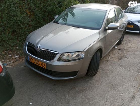 סקודה אוקטביה Ambition אוט' 1.2 (105 כ''ס) בנזין 2014 למכירה בחיפה