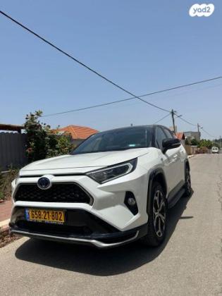 טויוטה RAV4 הייבריד 4X4 E-Motion פלאג-אין אוט' 2.5 (185 כ''ס) היברידי חשמל / בנזין 2021 למכירה בחדרה