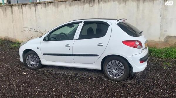 פיג'ו 206 One Line PK אוט' 1.6 (110 כ''ס) בנזין 2009 למכירה בתל אביב יפו