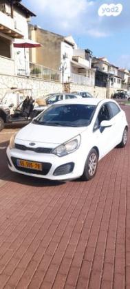 קיה ריו LX הצ'בק ידני 1.2 (82 כ''ס) בנזין 2012 למכירה בחצור הגלילית