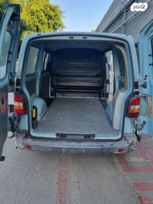 פולקסווגן טרנספורטר מסחרי/נוסעים קצר אוט' דיזל 3 מק' 3 דל' 2.5 (130 כ''ס) דיזל 2008 למכירה בכפר סבא