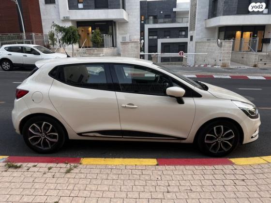 רנו קליאו דור 4 (2013-2019) Collection אוט' 1.2 (118 כ''ס) בנזין 2017 למכירה בסתריה