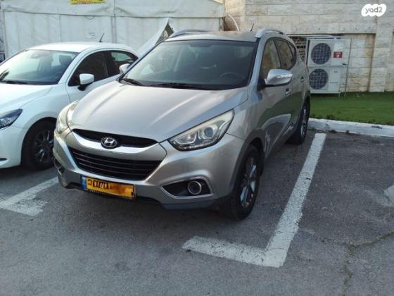 יונדאי iX35 Prime אוט' בנזין 2.0 (154 כ''ס) בנזין 2015 למכירה בראש העין