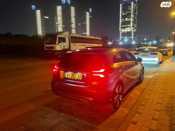 מרצדס A-Class A250 Urban FL אוט' 2.0 (211 כ"ס) בנזין 2017 למכירה בנצרת