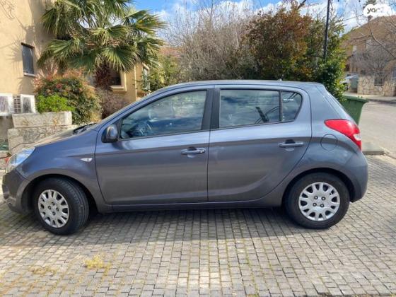 יונדאי i20 GLI אוט' 1.4 (100 כ"ס) בנזין 2010 למכירה בבנימינה גבעת עדה