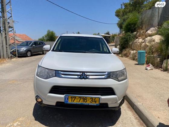 מיצובישי אאוטלנדר Instyle אוט' 7 מק' 2.0 (150 כ"ס) בנזין 2015 למכירה בטנא