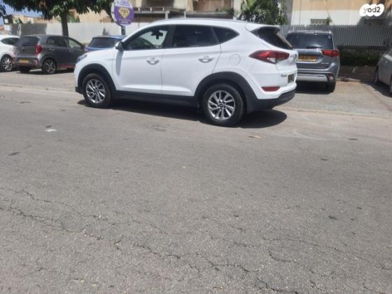 יונדאי טוסון Premium אוט' בנזין 2.0 (155 כ"ס) בנזין 2017 למכירה בקיסריה