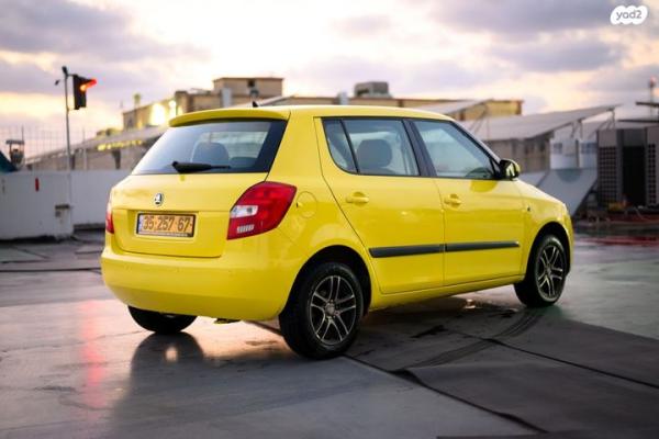 סקודה פאביה Ambiente אוט' 1.6 (105 כ''ס) בנזין 2009 למכירה בקרית אתא