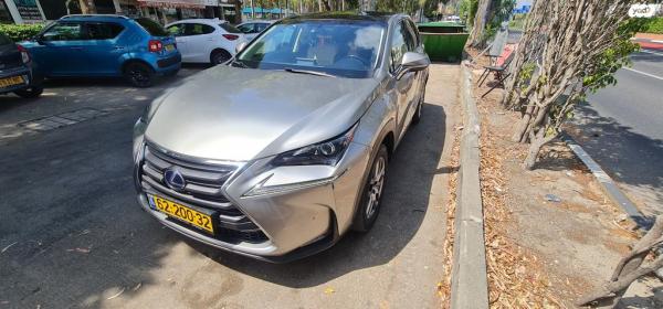 לקסוס NX NX300H Luxury הייבריד אוט' 2.5 (155 כ''ס) בנזין 2015 למכירה בקרית מוצקין