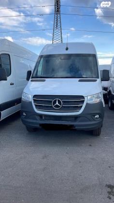 מרצדס ספרינטר מסחרי 519 L3H2 ארוך גבוה 5.5 טון אוט' דיזל 2.0 (190 כ"ס) דיזל 2023 למכירה בשוהם