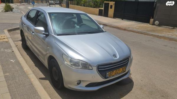 פיג'ו 301 Active רובוטית 1.2 (82 כ"ס) בנזין 2015 למכירה בבאר שבע