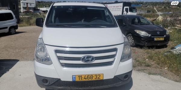 יונדאי i800 GL CRDI סגור אוט' דיזל 2.5 (170 כ''ס) דיזל 2014 למכירה בשפרעם
