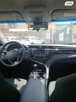 טויוטה קאמרי LE הייבריד אוט' 2.5 (178 כ''ס) בנזין 2020 למכירה בטבריה