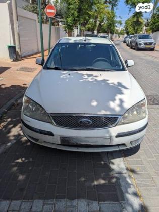 פורד מונדאו Ghia אוט' 2.0 (145 כ''ס) בנזין 2005 למכירה ברמת השרון