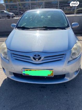 טויוטה אוריס GLI אוט' 1.6 (124 כ"ס) בנזין 2010 למכירה בנתניה
