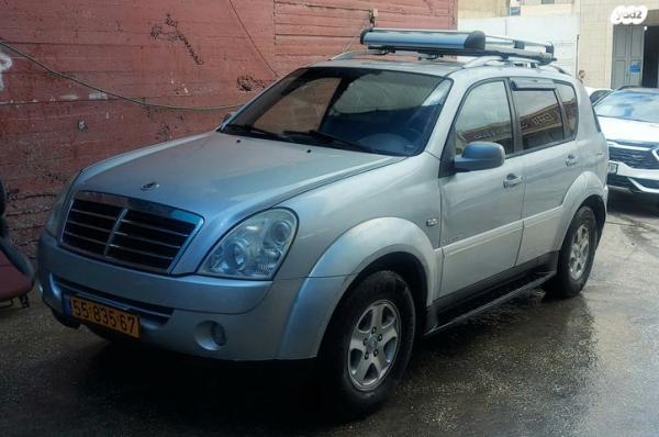 סאנגיונג רקסטון 4X4 RX270 אוט' דיזל 7 מק' 2.7 (165 כ''ס) דיזל 2009 למכירה במעלה אדומים