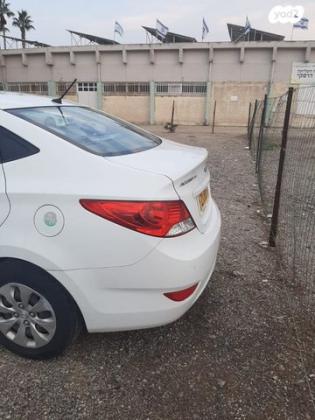 יונדאי i25 Inspire אוט' 1.4 (100 כ''ס) בנזין 2015 למכירה בנהריה