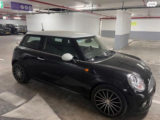 מיני קופר אוט' 3 דל' 1.6 (122 כ''ס) [2010-2012] בנזין 2011 למכירה בבת ים