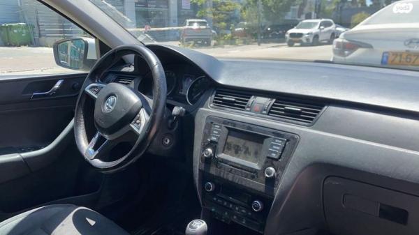 סקודה ראפיד Style ידני דיזל 1.6 (116 כ''ס) דיזל 2016 למכירה בחדרה