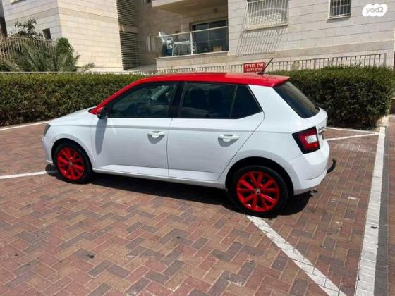 סקודה פאביה Style אוט' 1.2 (110 כ"ס) בנזין 2015 למכירה בחיפה