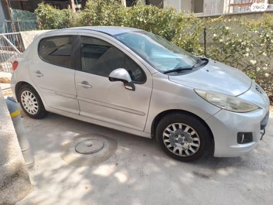 פיג'ו 207 Active אוט' 1.6 (120 כ"ס) בנזין 2012 למכירה בקרית אתא