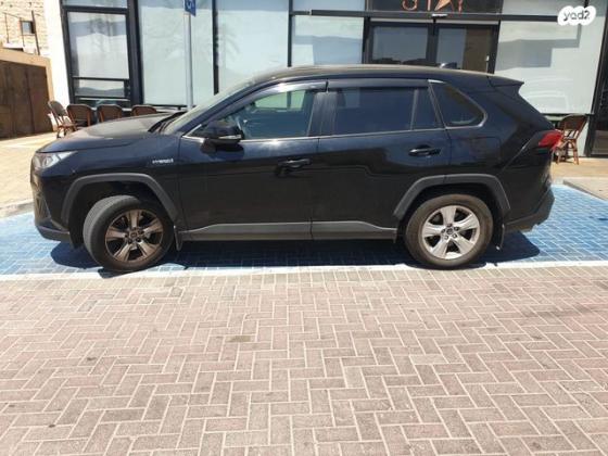 טויוטה RAV4 הייבריד 4X4 E-xperience הייבריד אוט' 2.5 (178 כ''ס) בנזין 2019 למכירה בבני דרור