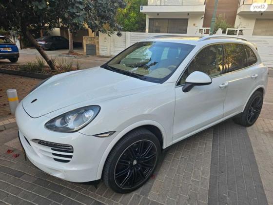 פורשה קאיין 4X4 Luxury אוט' 3.6 (300 כ''ס) בנזין 2012 למכירה בהרצליה