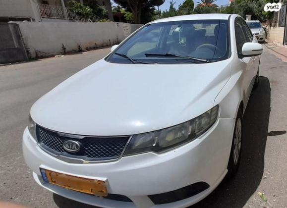 קיה פורטה LX אוט' 1.6 (126 כ"ס) בנזין 2011 למכירה באום אל פחם